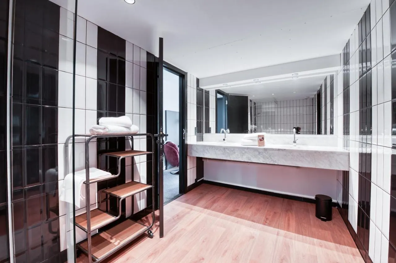 Aparthotel Cowool Grenoble 0*,