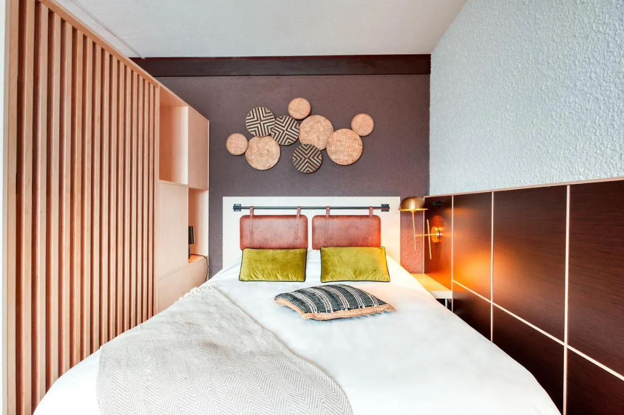 Aparthotel Cowool Grenoble 0*,  Francie