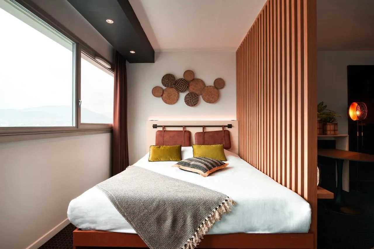Aparthotel Cowool Grenoble Francie