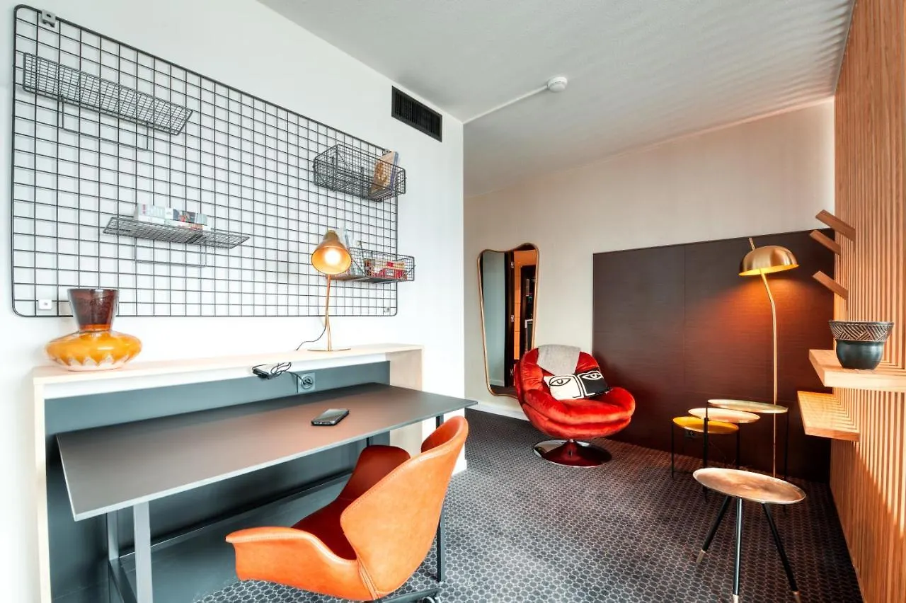 Aparthotel Cowool Grenoble